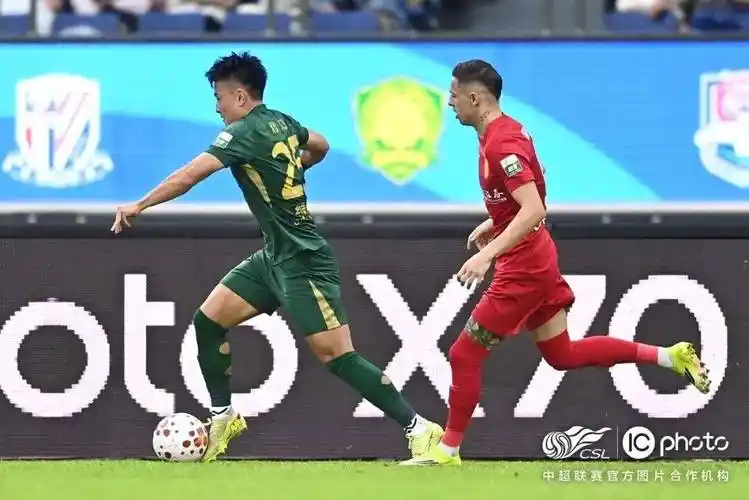 北京国安 VS 上海申花
